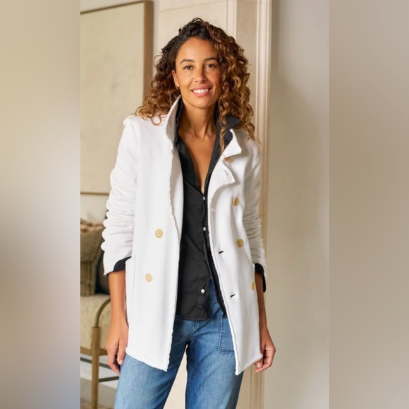 Frank & Eileen Belfast Triple Fleece Peacoat White Size Medium New without tags - Picture 1 of 6